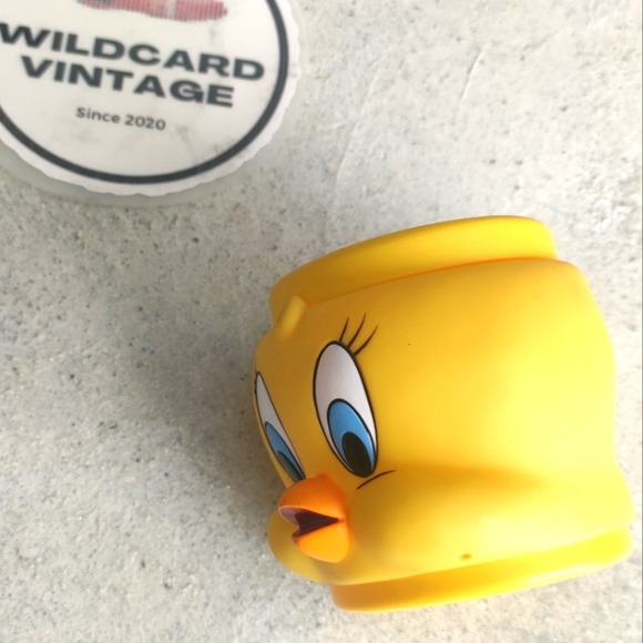 Looney Tunes 3D Tweety Bird Coffee Mug from 1992 - Picture 2 of 6